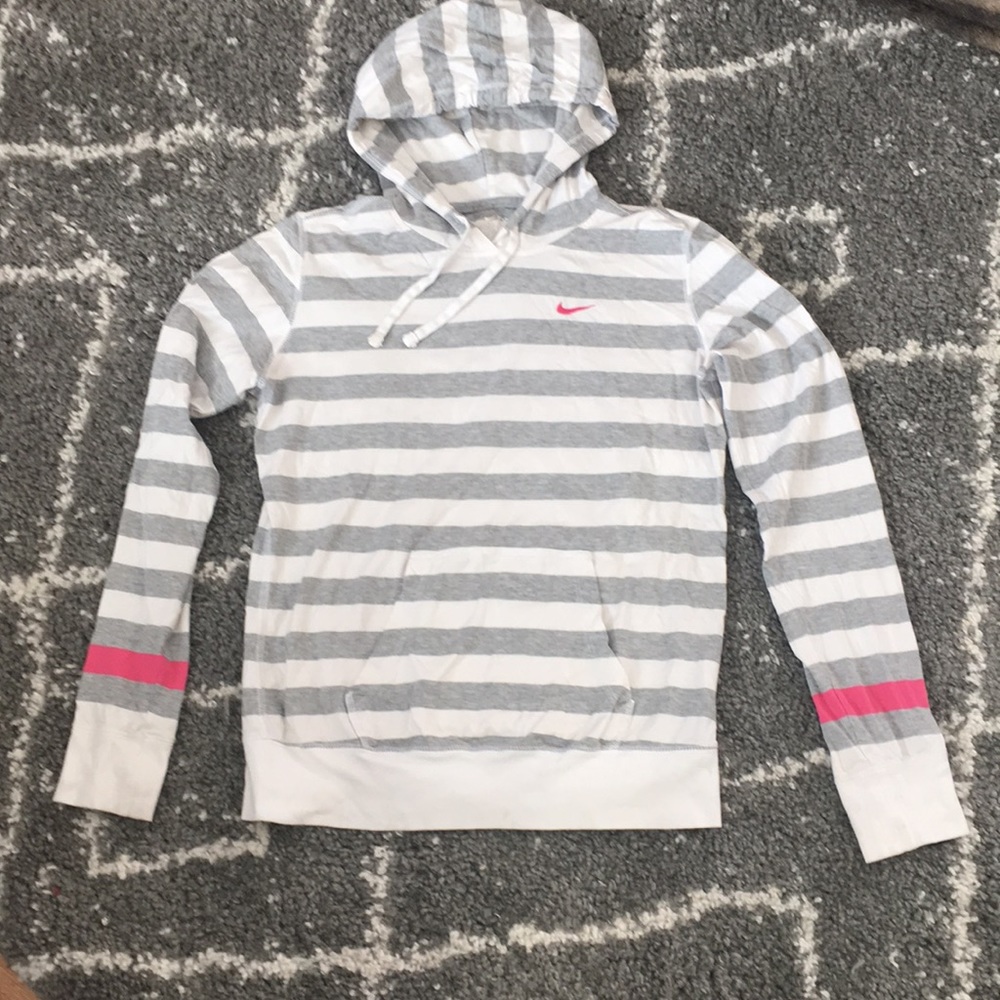 Nike long sleeved jersey knit shirt